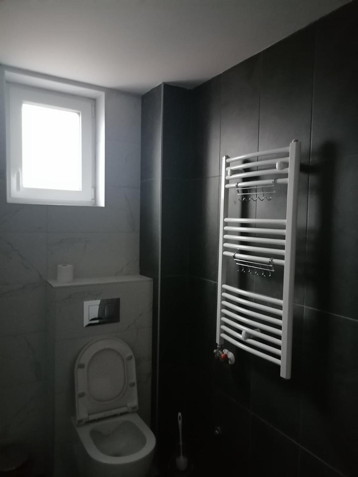 Sena Apartment *