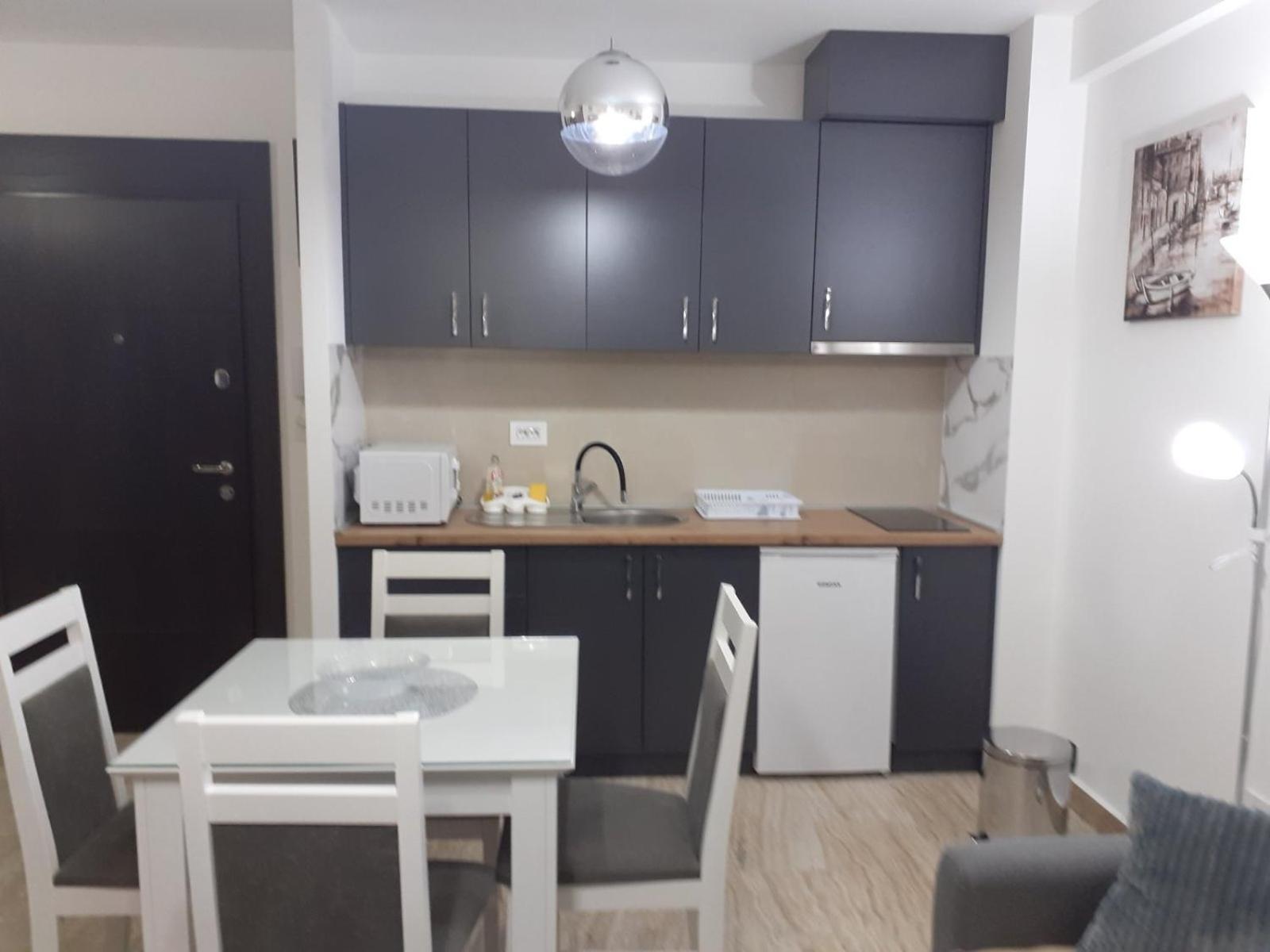 Apartment Sena *